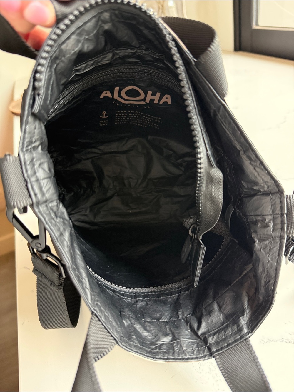 ALOHA Collection Le Voyageur crossbody bag Caffe On Black Color - Picture 11 of 14